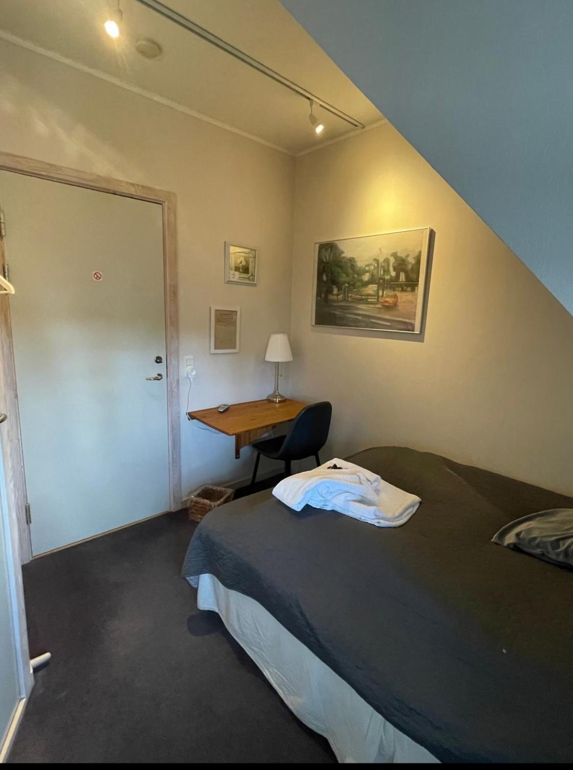 Slangerupgaard Bed and Breakfast Fakse Ladeplads Exterior foto