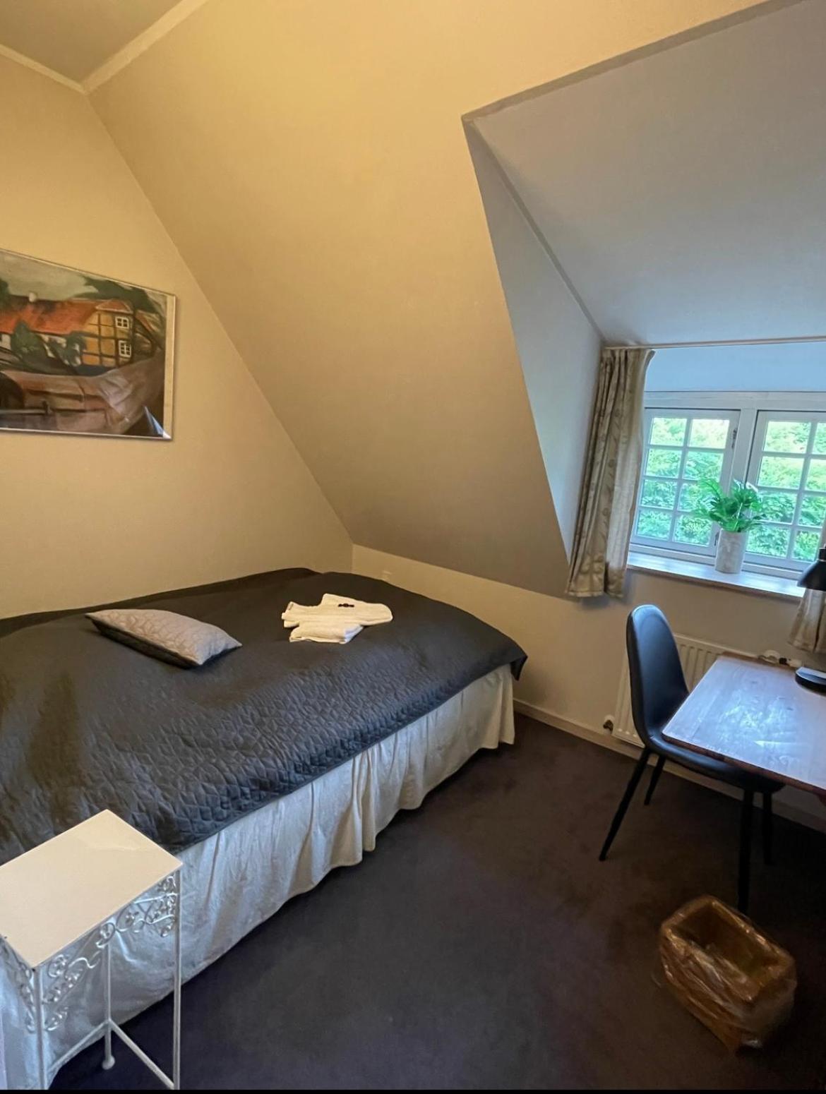 Slangerupgaard Bed and Breakfast Fakse Ladeplads Exterior foto