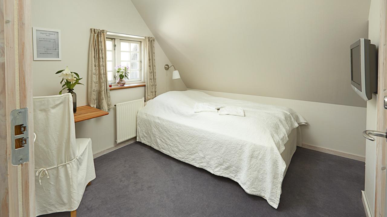 Slangerupgaard Bed and Breakfast Fakse Ladeplads Exterior foto